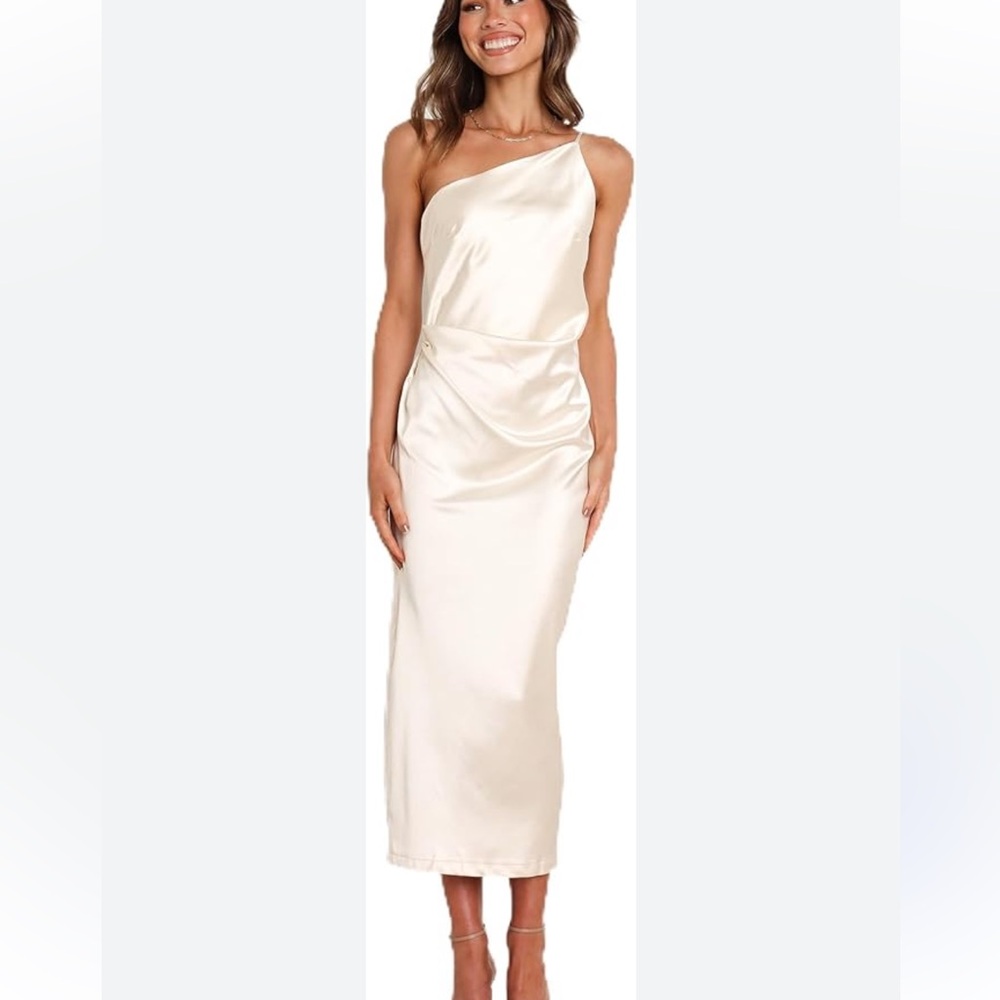 Petal & Pup NWT ivory One-Shoulder Satin midi Dress size 10